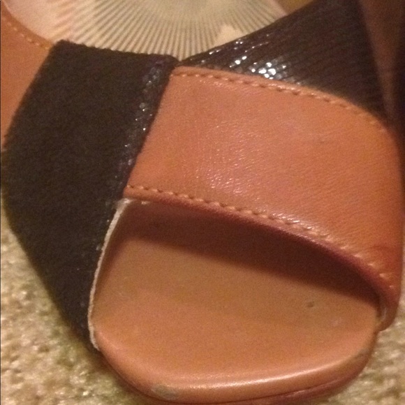 Kenneth Cole Reaction 🤔Leather - Picture 5 of 8